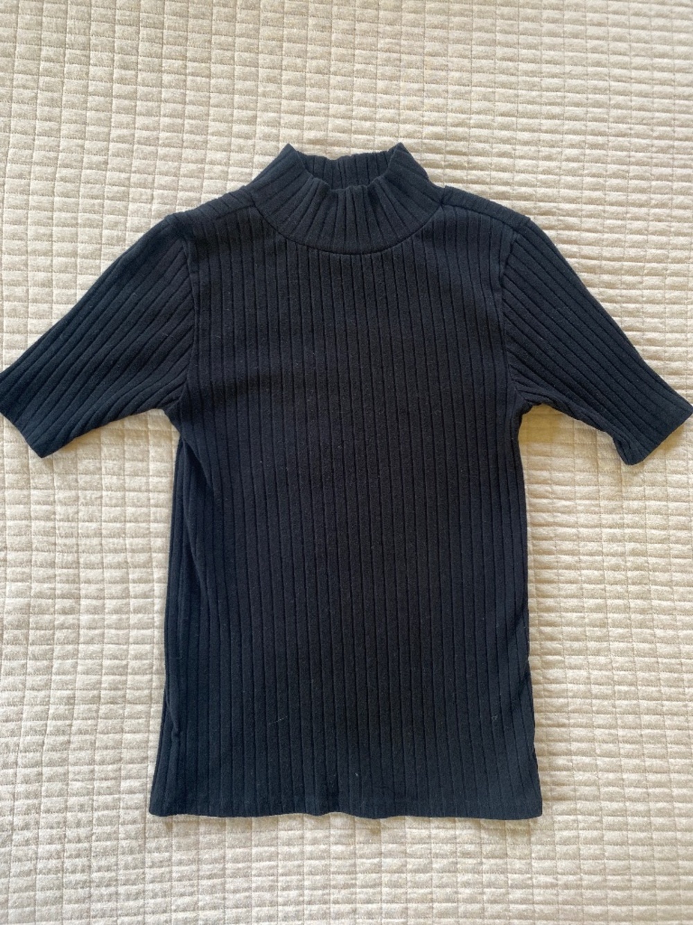 Loft Turtleneck - Small